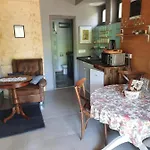 Patak Apartman, Diszel 터폴차