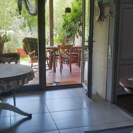 Apartment Patak Apartman, Diszel