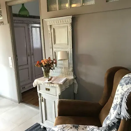 Patak Apartman, Diszel *