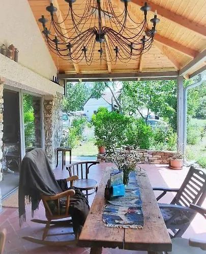 Patak Apartman, Diszel تابولتْسا