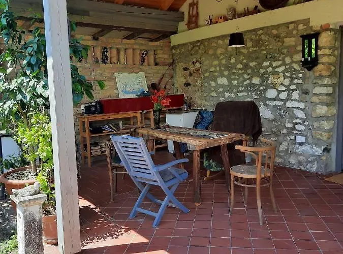 Patak Apartman, Diszel