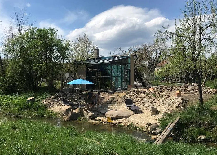 Patak Apartman, Diszel *