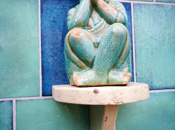 Patak Apartman, Diszel アパート