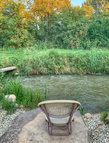 Patak Apartman, Diszel アパート