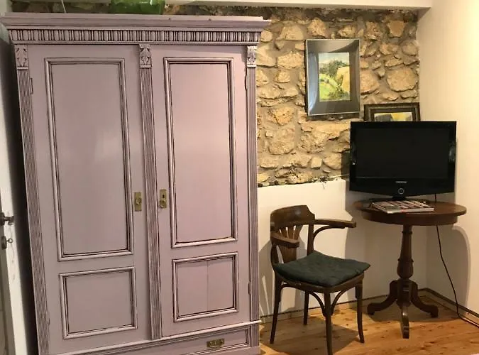 Patak Apartman, Diszel *